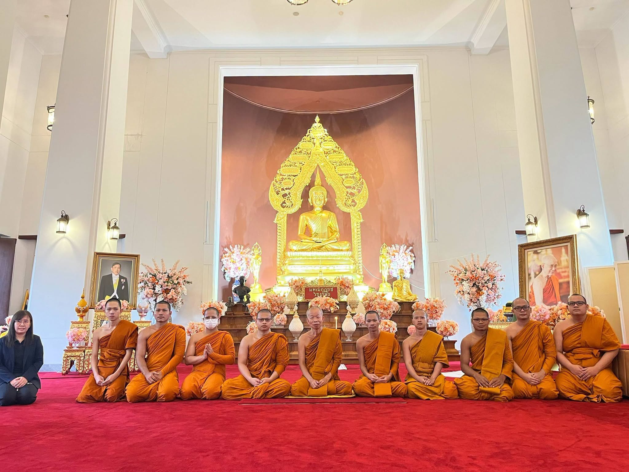 สามีจิกรรมถวายสักการะ พระพรหมวชิรเมธาภรณ์<br>Samikamma Performance to Pay Respects to Phra Phrom Wachiramethaphon