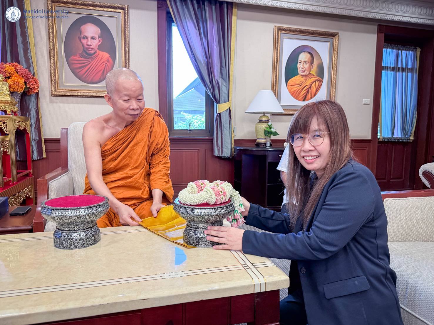 วิทยาลัยศาสนศึกษา ม.มหิดล เข้าถวายมุทิตาสักการะอายุวัฒนมงคล 56 ปี “พระธรรมวชิรจินดาภรณ์” พร้อมหารือขยายความร่วมมือทางวิชาการกับ มมร<br><br>College of Religious Studies, Mahidol University Pays Respect to Phra Dhammavajirajindabhorn on the Occasion of His 56th Birthday Anniversary and Discusses Future Academic Collaboration with MBU.